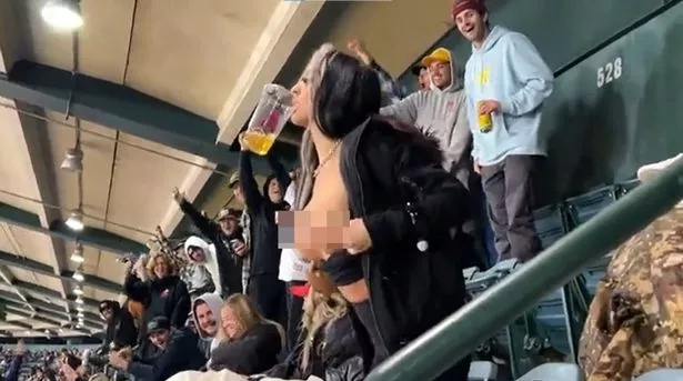 byron laughead recommends mom flashing boobs pic