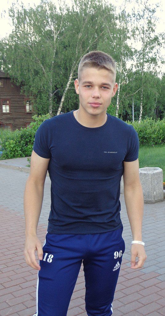 old men gangbang twink - tranny rides dick amee donavan