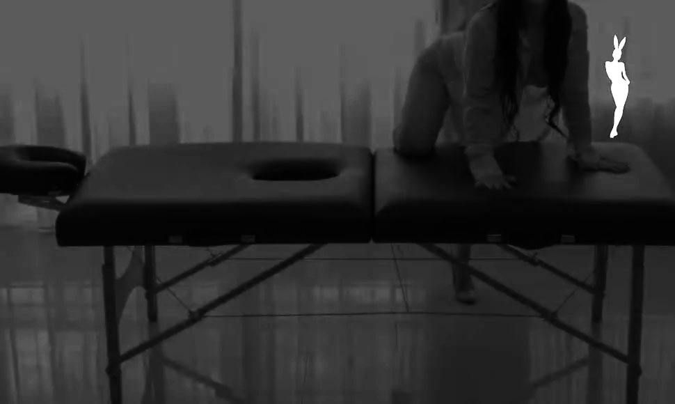 alex jett recommends Mylking Table