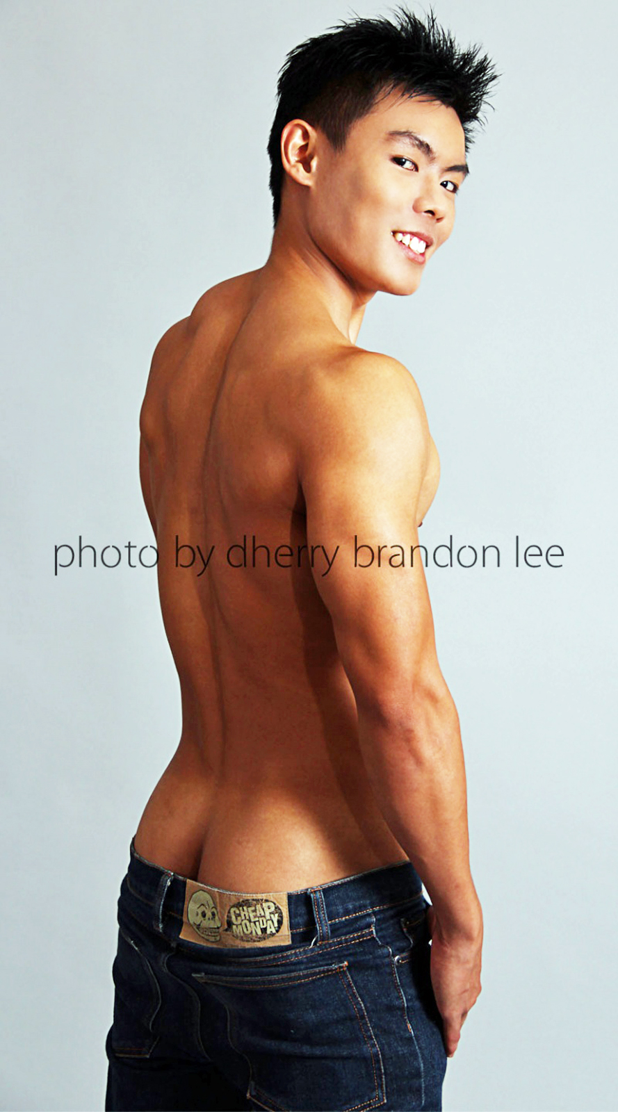 agbaje ayoola recommends Brandon Lee Nude