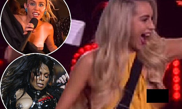 billie puckett add tv nipslip photo