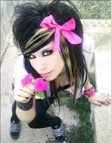 emo chick strips am meer emo chick strips