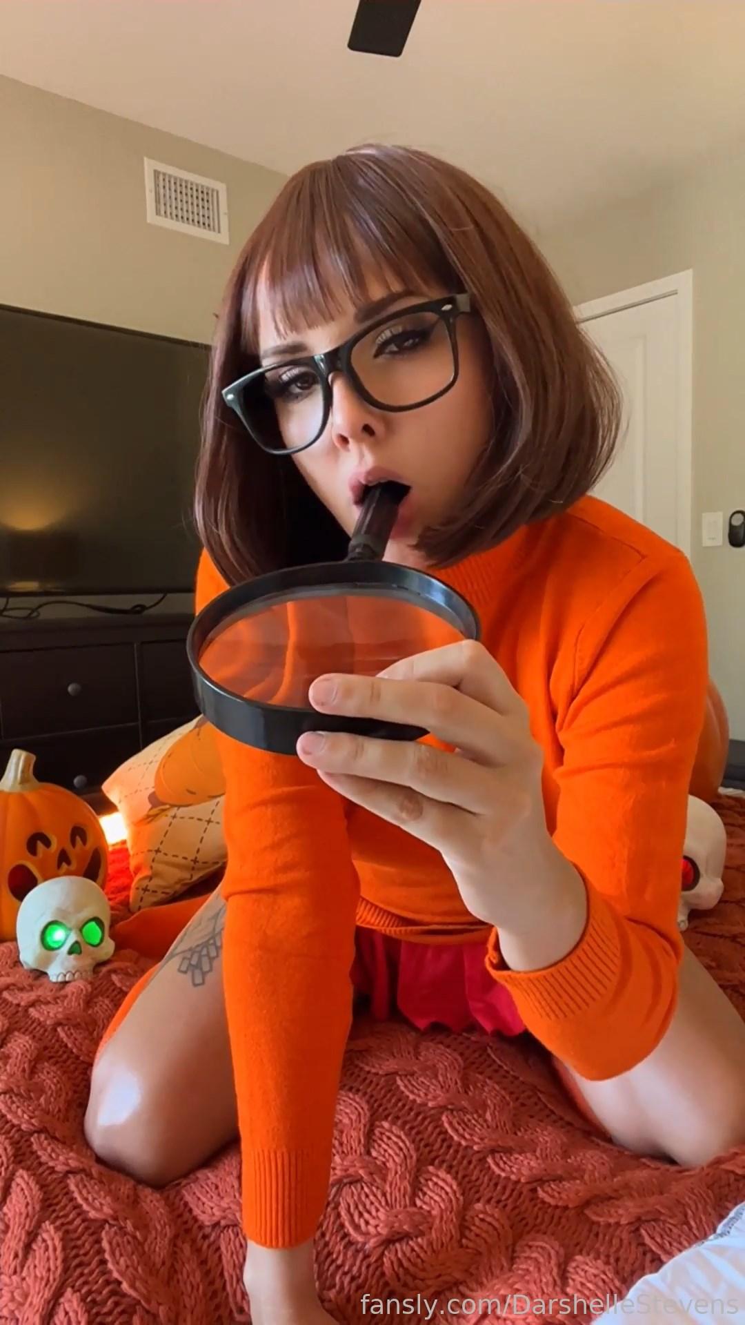 Raven black porn girls discount Darshelle Stevens Velma suicide squad