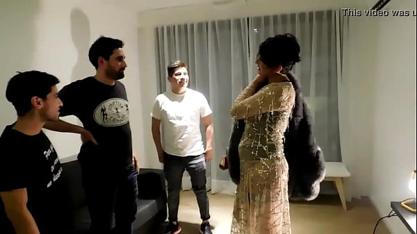 perla lopez - cuckold movie scenes thai threesome