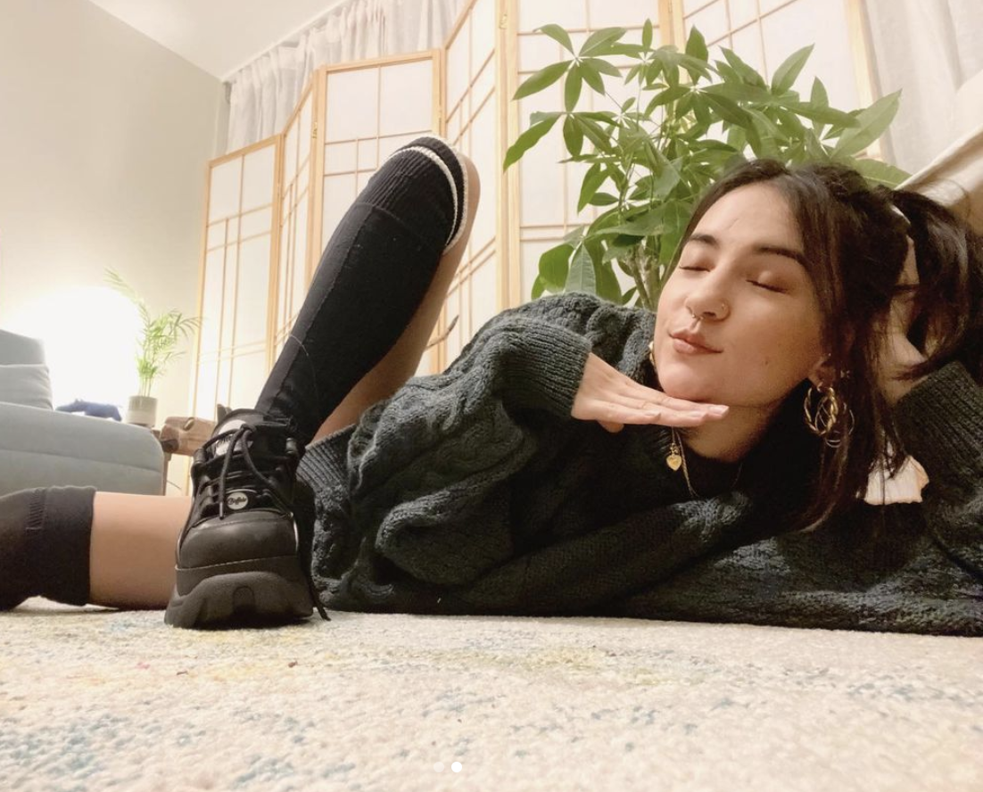 becky edmonds recommends jessie mei li sexy ben ackroyd add jessie mei li sexy photo