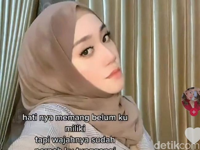 debra d clark share jilbab pamer tt photos