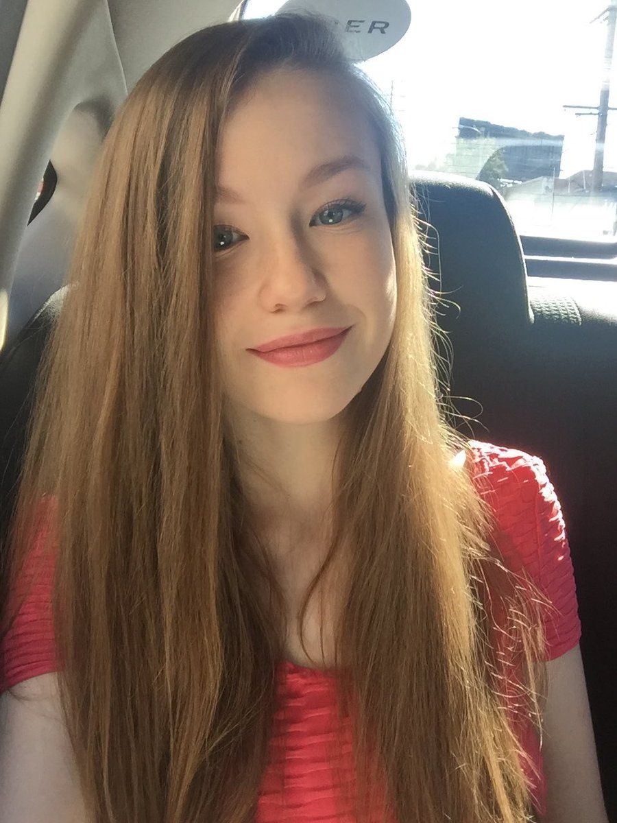 emily bloom cam - saragold porn vincent stone porn