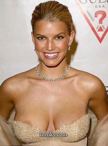 ana esquetini recommends Famous Nipple Slips