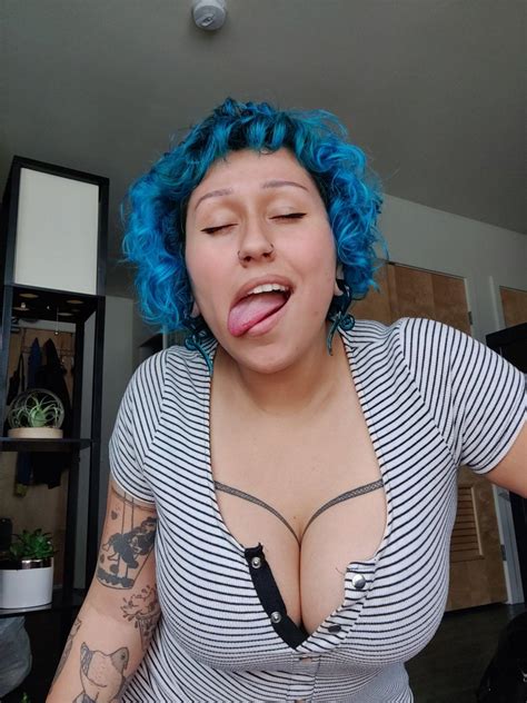 brooke hofer recommends Venusontheflipside Nude