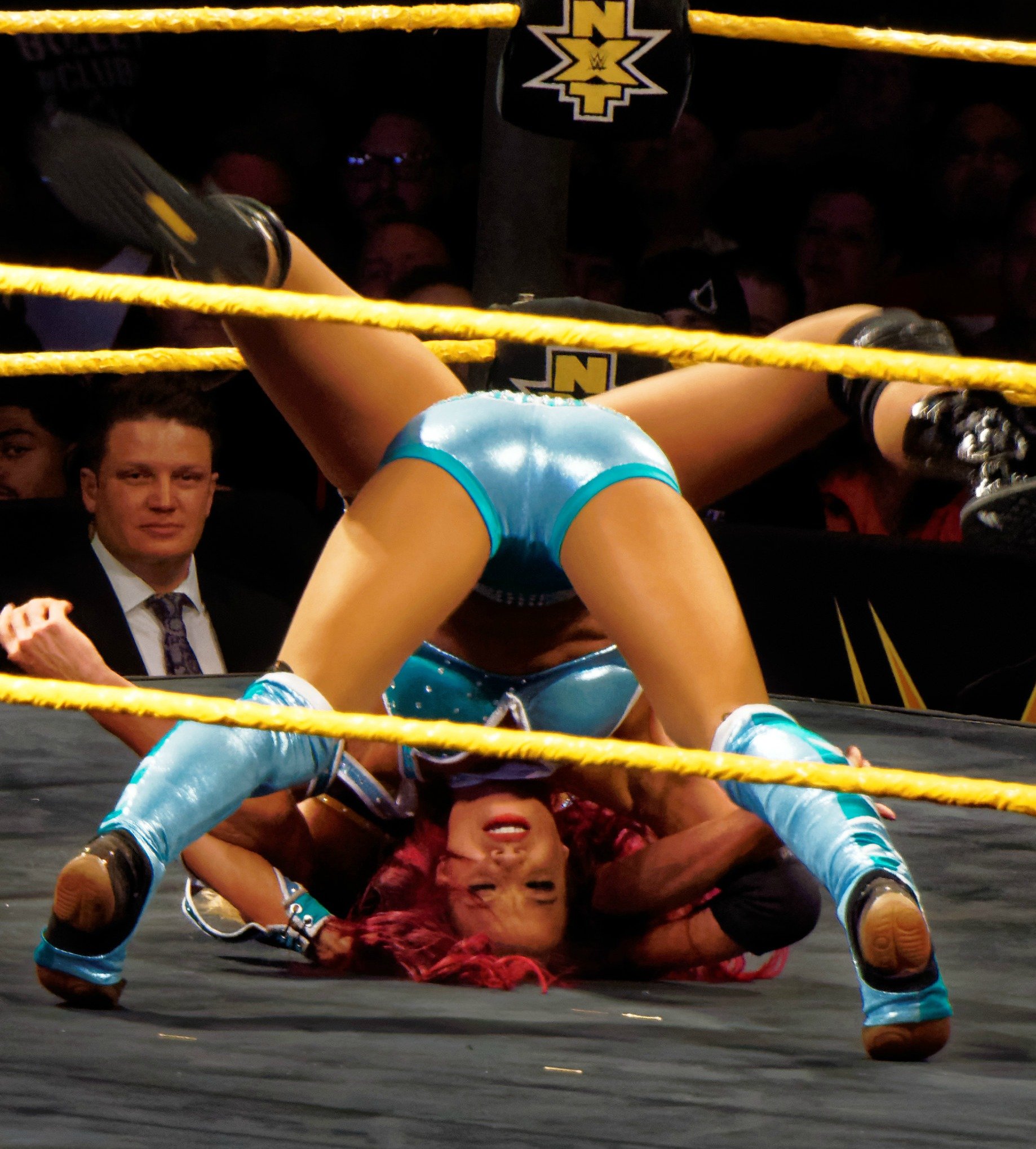 Wwe Tits Flash historia tuugs