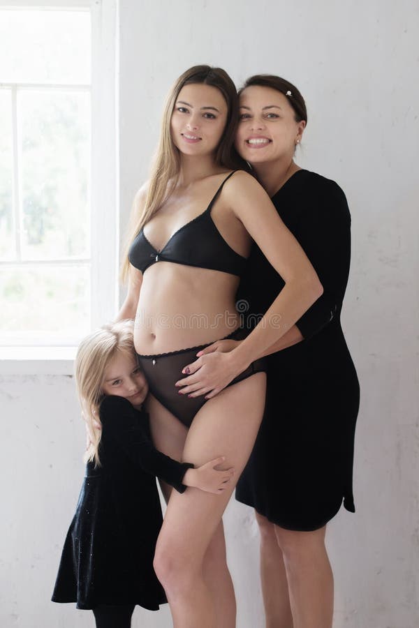 dan getter like panties in mom daughter and photo april real recommends laytex porn pic