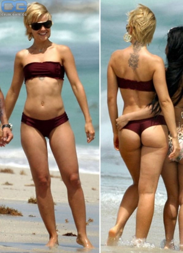 mena suvari butt - gal gadot upskirts gina lopez anal