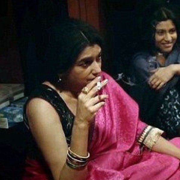 amr seleem like india horny photo dae green recommends hot milf in the city pic