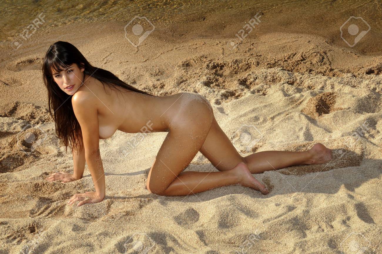 clyde francisco recommends sexy brunettes nude pic