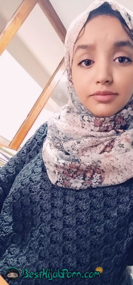 horny hijab - real family sex wife strips naked