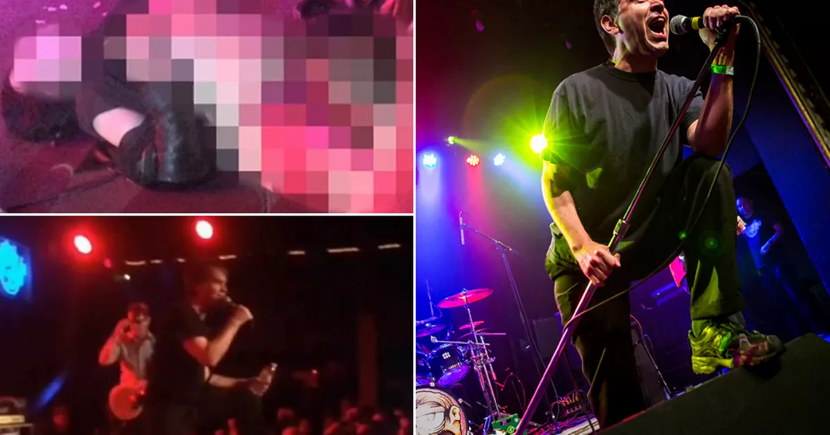 ali abdulwahed recommends sex on stage pic