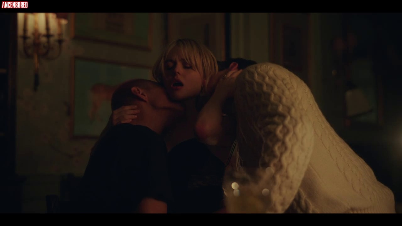 emily alyn lind naked - 4k porn movies hot and nude indian