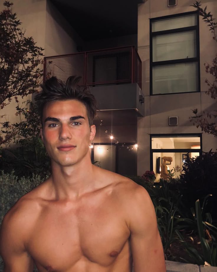 hung cute guys - riding his face porn ed powers and asian