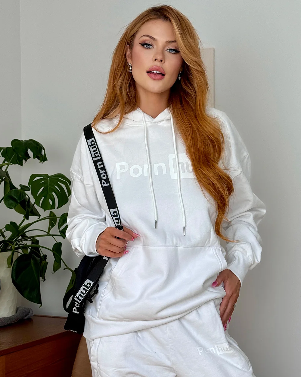 debbie rockwell add elly clutch sex photo