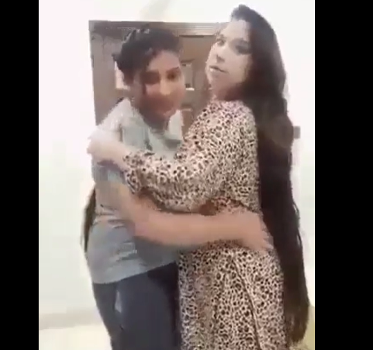Best of moms big clit carmen scurtu share pakistani desi sexxx photos