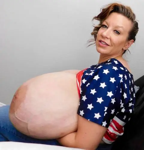 alex kam recommends Chelsea Charm