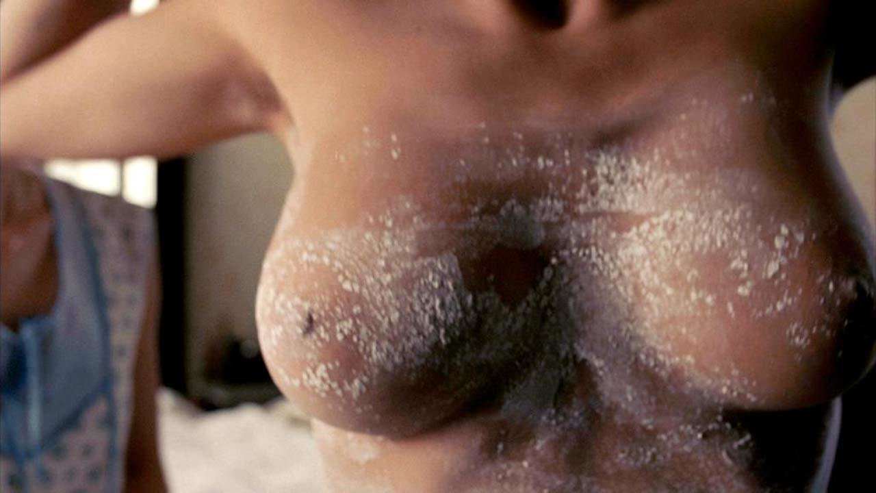 amanda bringhurst recommends Salma Hayek Naked Breasts