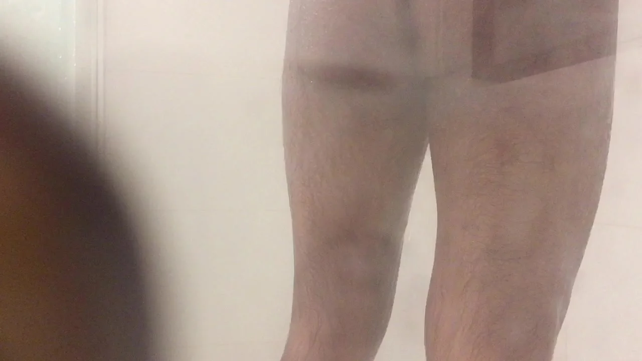 bryan hans recommends Hairy Shower Voyeur