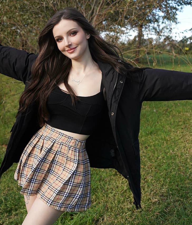 dainty wilder xxx - liz jordanporn indica flowers onlyfans