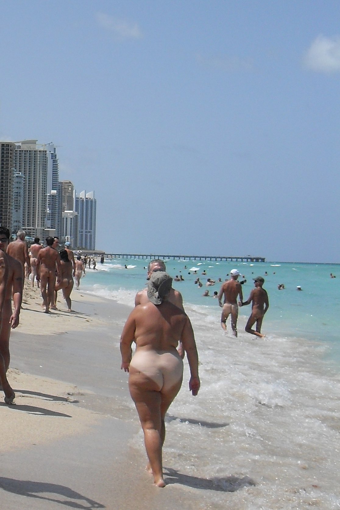 brian blacker like free beach nude pics photo courtney bronson recommends free beach nude pics pic
