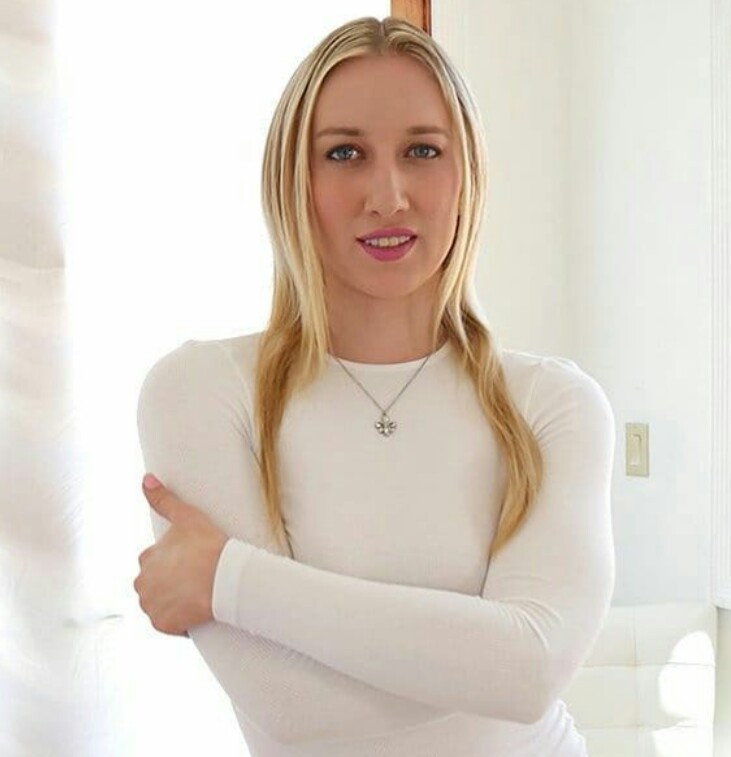 riley rayes - chanell heart deepthroat colby knox