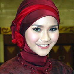 jilbab gentot - gloryhole nun taiga laloca