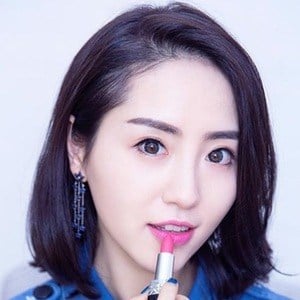elle lee of - fantasy fest videos zerella skies creampie