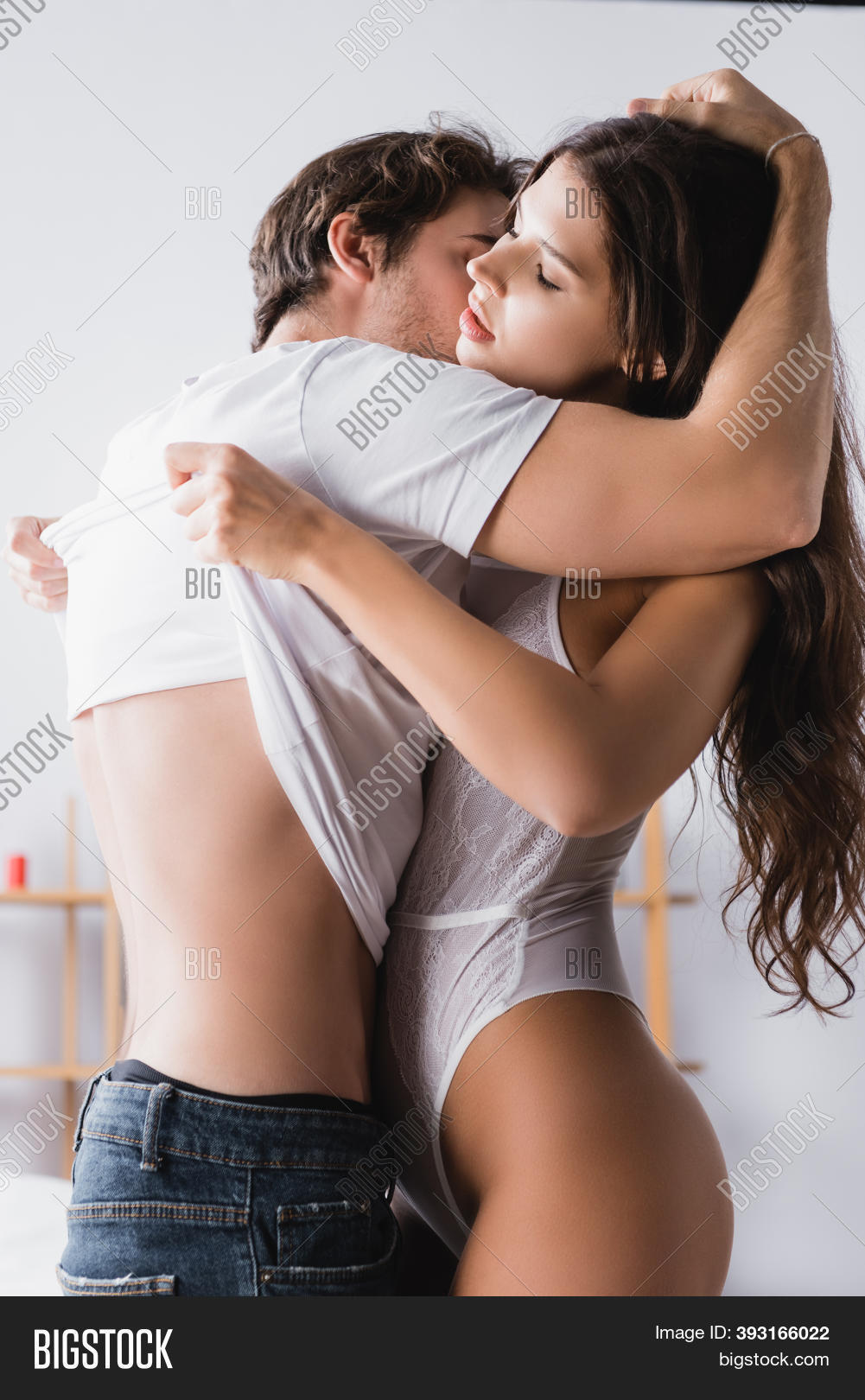 corleonevito don share hot babes undressing photos