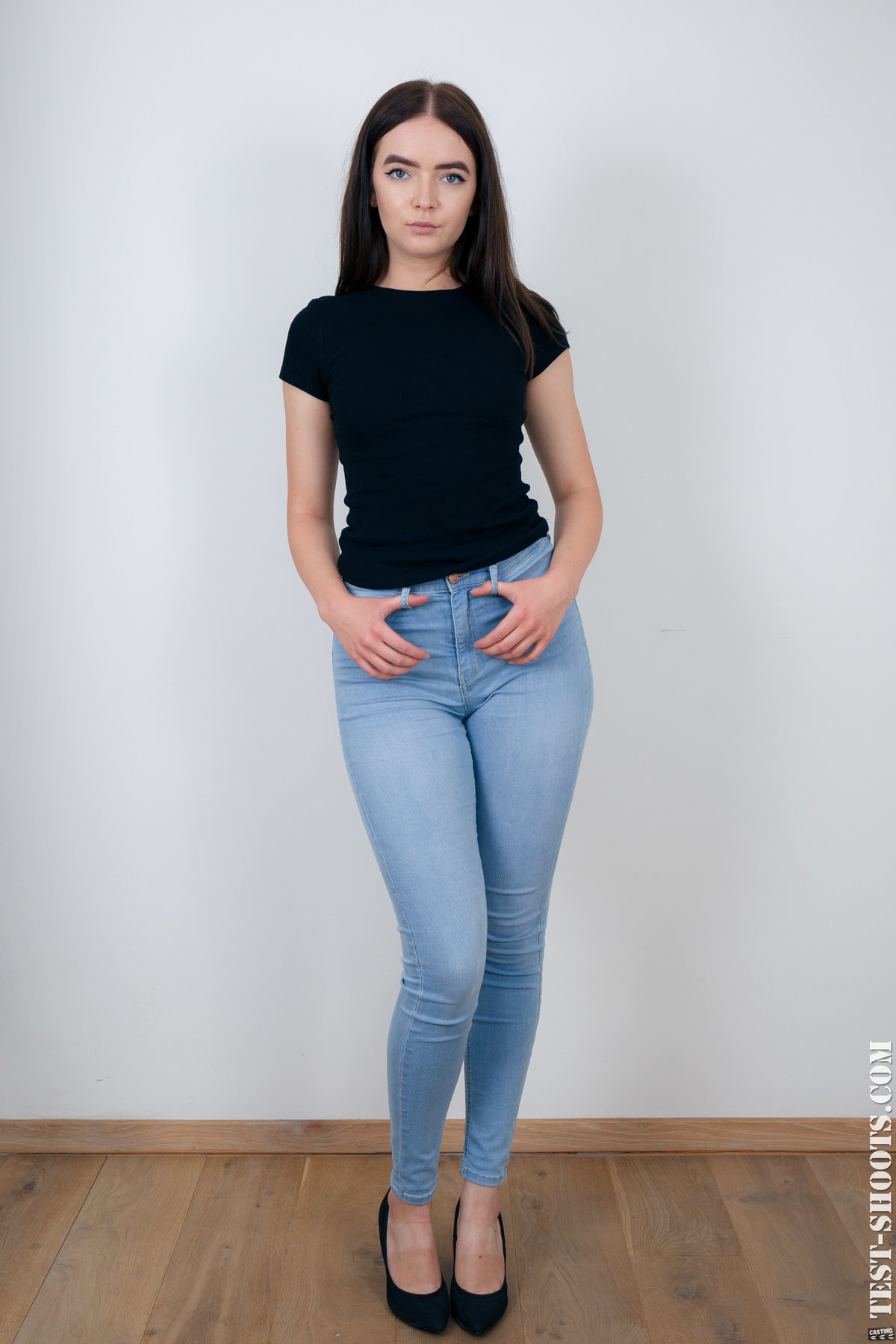caleb rine like phoneoscase nude photo amy shockman recommends phoneoscase nude pic