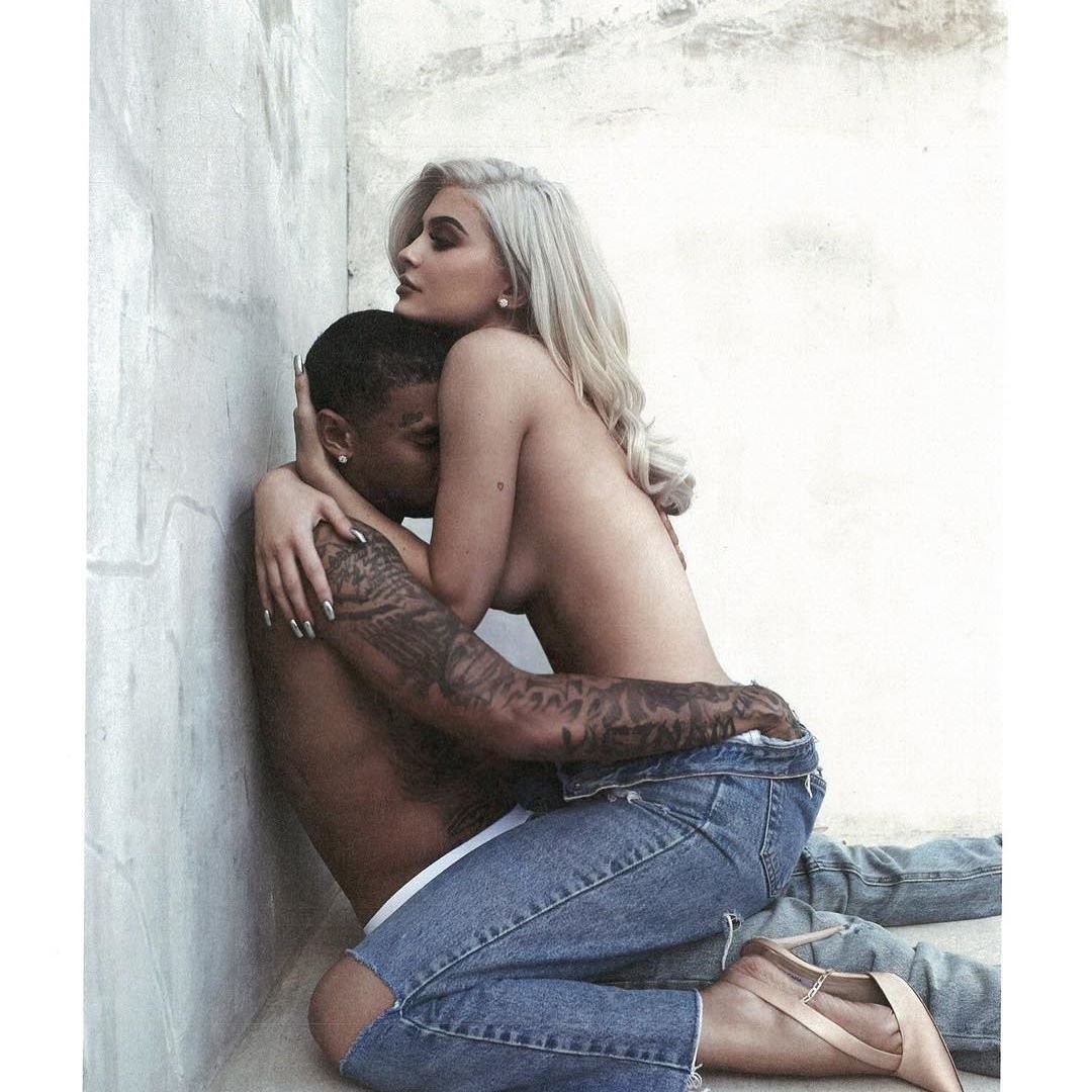 kylie jenner nude photos - mmf strapon anal orgy outdoor