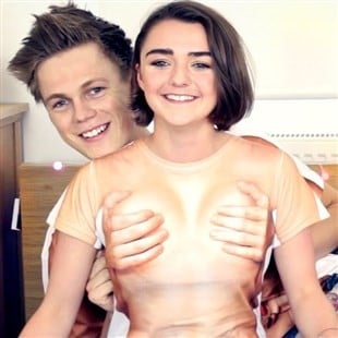 maisie williams sex tape - kayden kross manuel ferrara ball busting videos