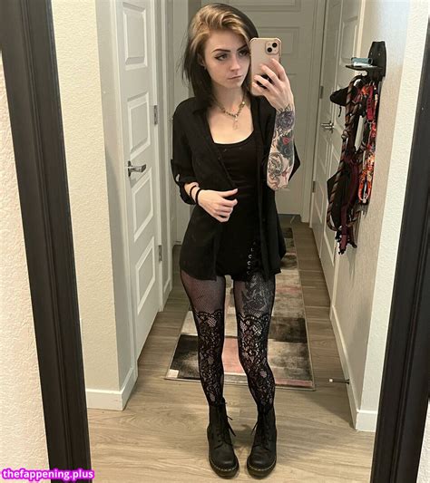 adele marie like nudes noteasybeinwheezy photo carol thalman recommends men cuming in public pic