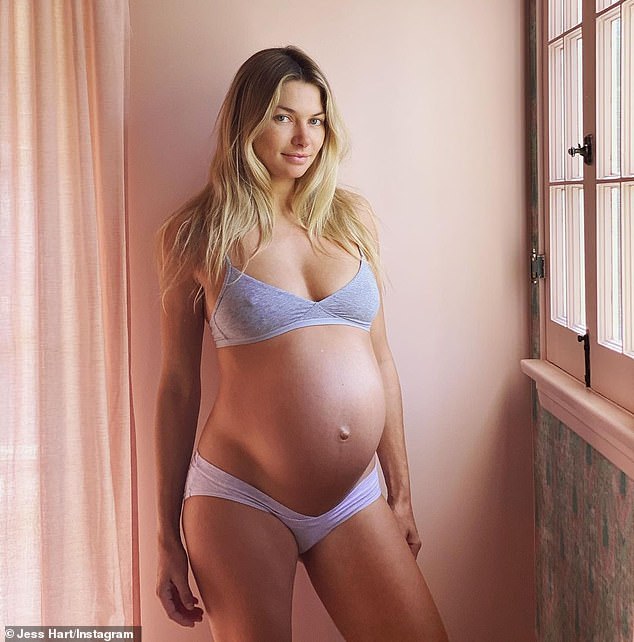 tripledbabe pregnant - big penis man photo porn logic lena paul