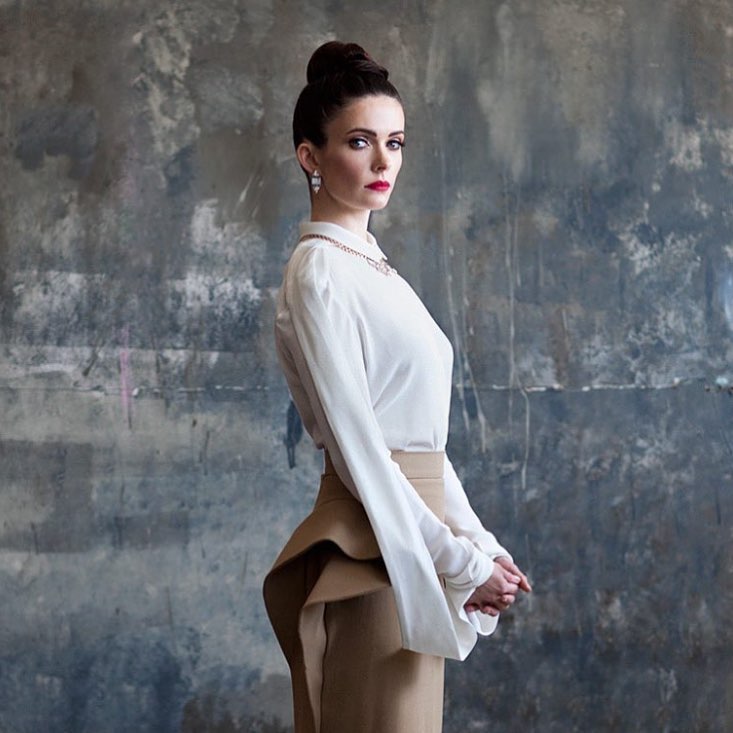 anna marie bode recommends bitsie tulloch nude pic