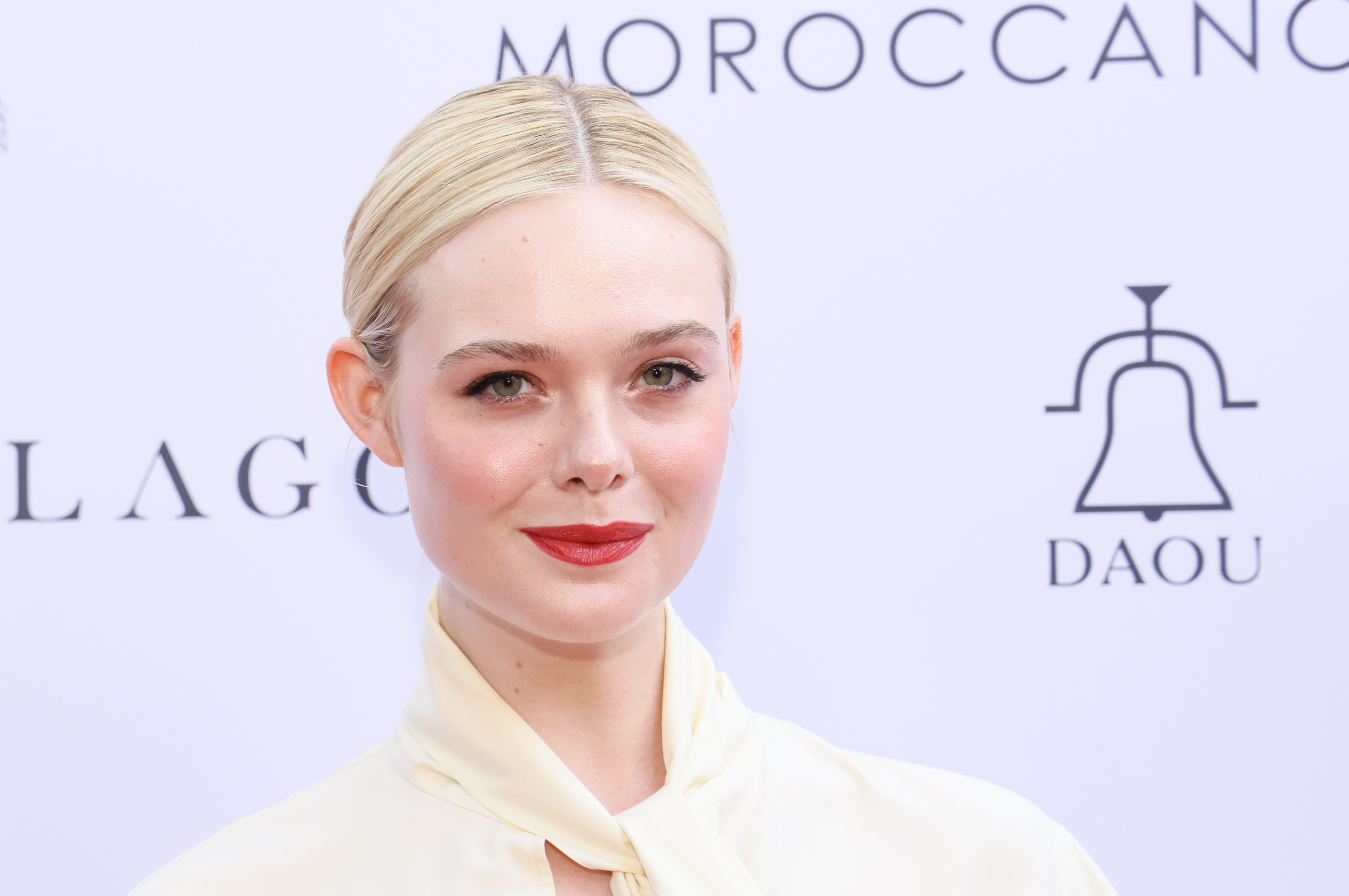 dinesh ramchandani like elle fanning boobs photo bianca badescu recommends elle fanning boobs pic