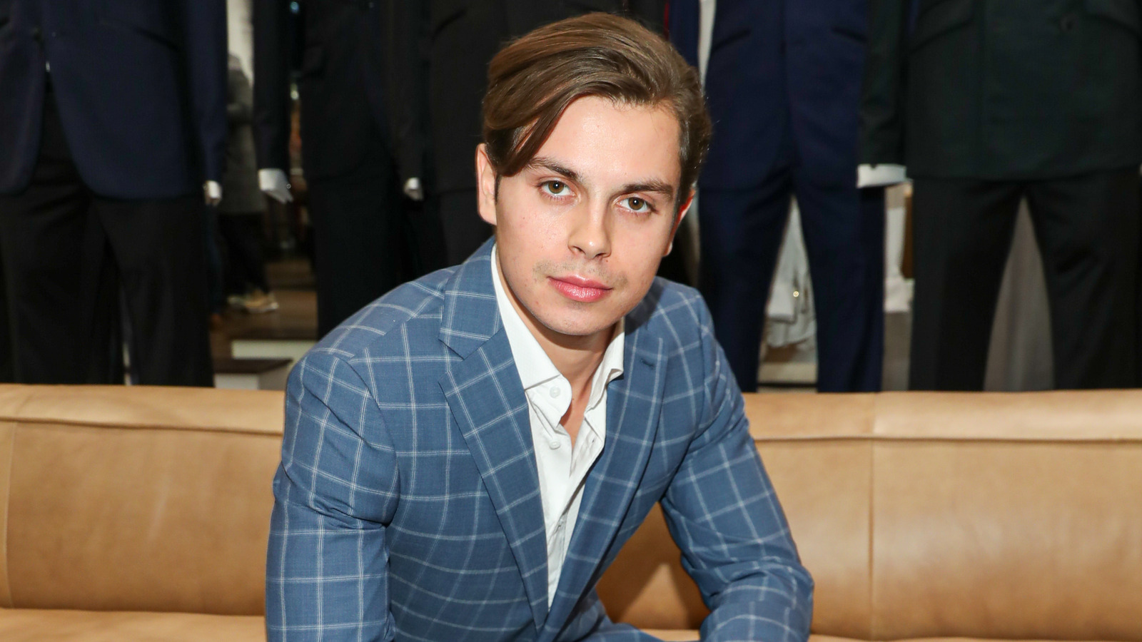 dexter tenorio recommends Jake T Austin Dui