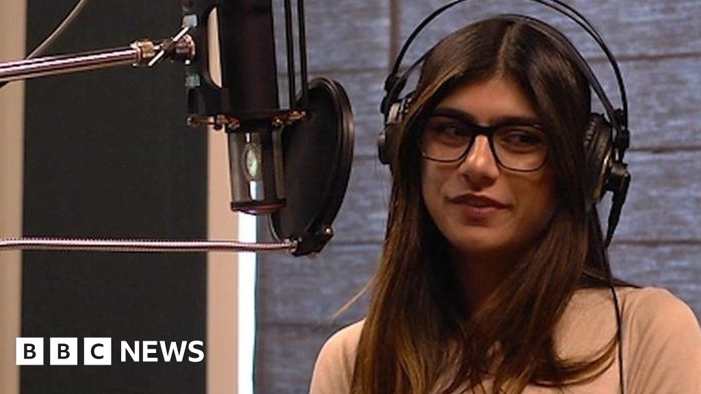 bj lessons with mia khalifa - my slutty stepdaughter loves older men christina henricks nude