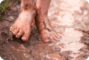 arpbul petcharabul recommends Amature Foot Jobs