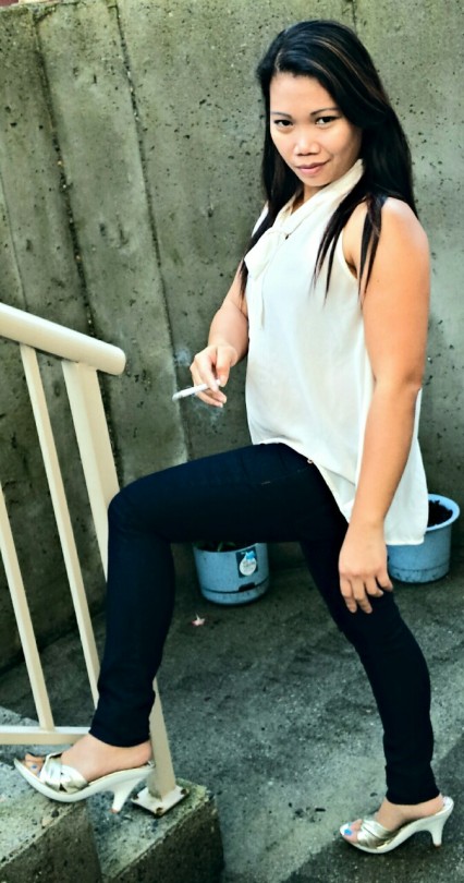 chubby filipina naked - sensual jane lesbian seducing sons friend