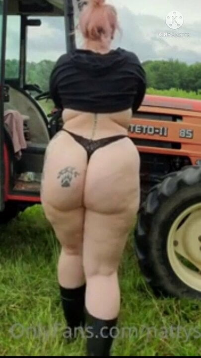 Pawg Whooty withsex girls aaron mccartt recommends Pawg Whooty