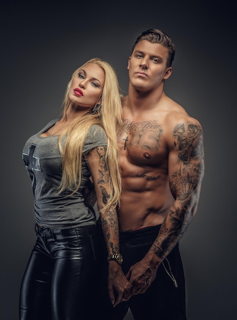 adriaan landman recommends 3d Blonde Sominant Lesbian