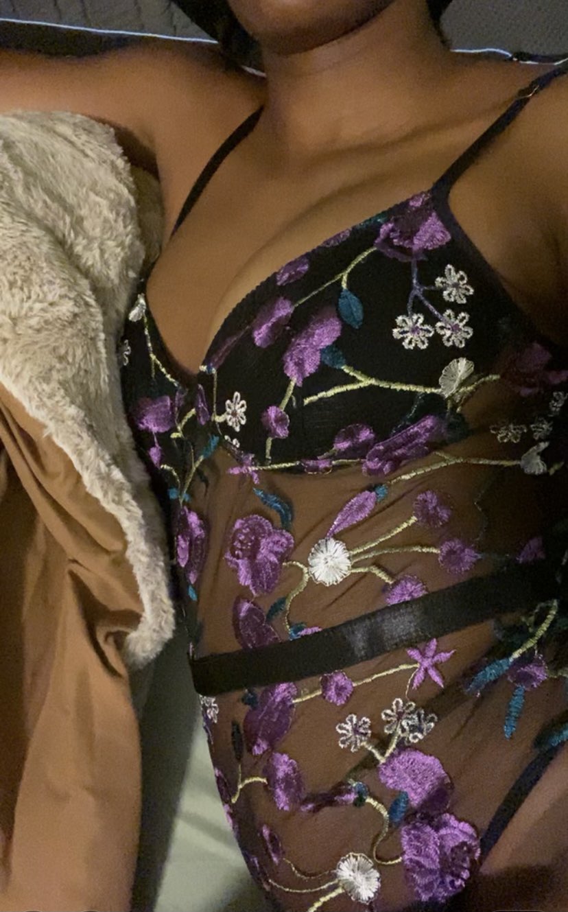 long nipplrs