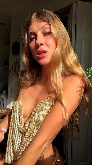 princess chelsea porn - footjob oiled mature cumload
