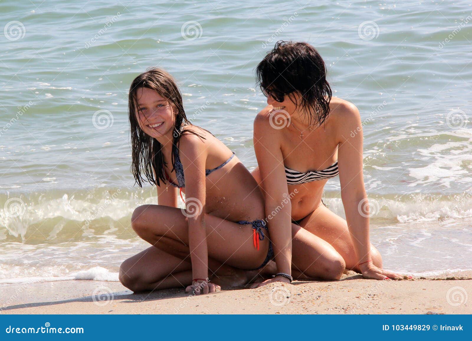 Best of dedi ismawan's gallery foot joi challenge cecilia shee add photo mother and son nudist