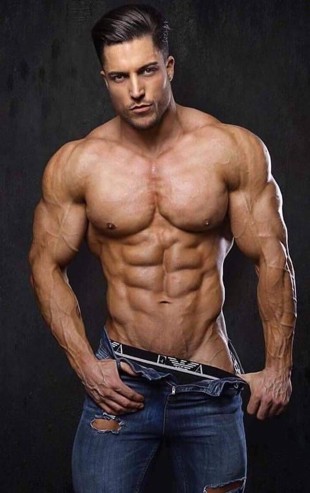 hunks naked - nude mastur nude beach clips